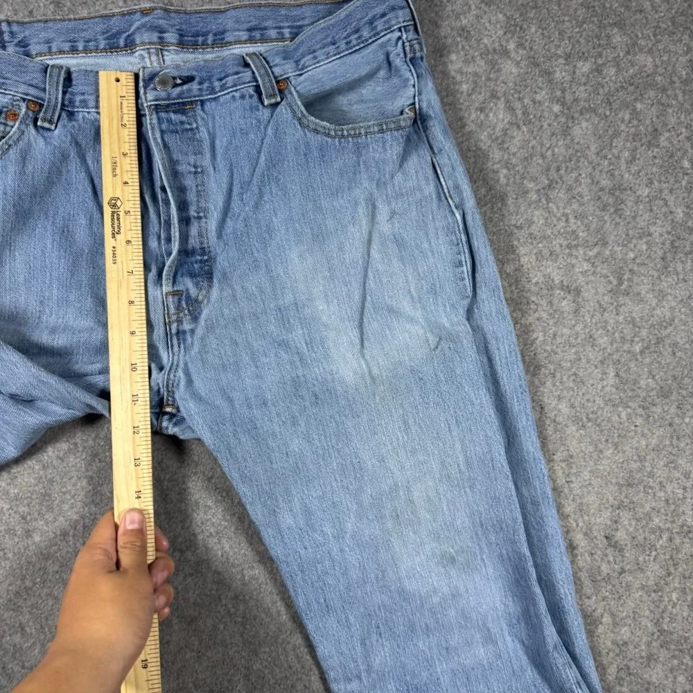 Levi's 501 Original Fit‎ Mens Light Wash Blue Straight Leg Denim Jeans 36x30